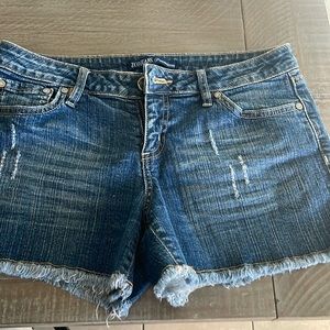 ZCO JEANS Ladies shorts size 11
